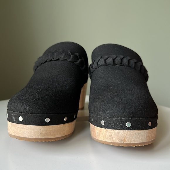 J. Crew Factory Black Mules with Wooden Heel - Picture 12 of 16